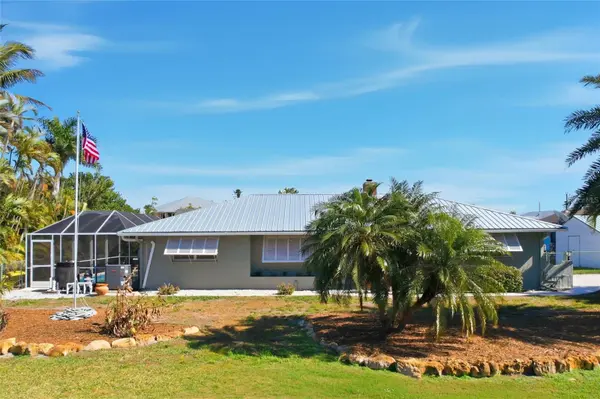 2740 SANIBEL BLVD, St James City, FL 33956