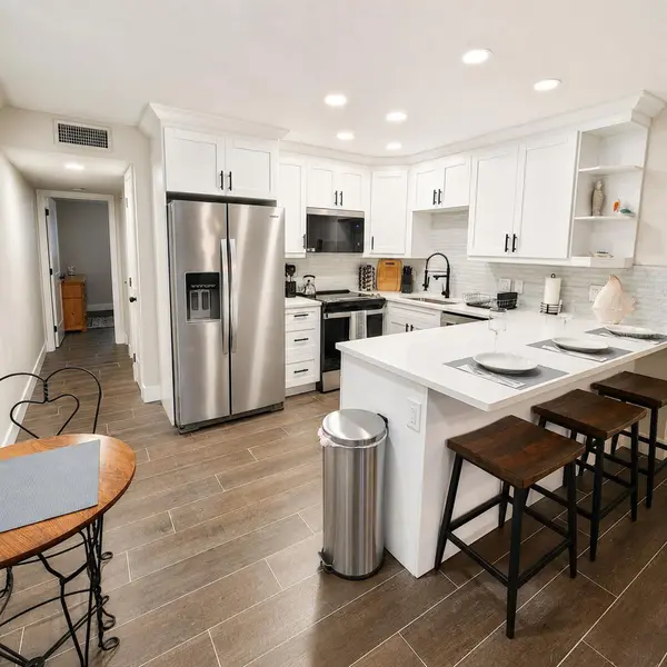8535 BLIND PASS DR #103, Treasure Island, FL 33706