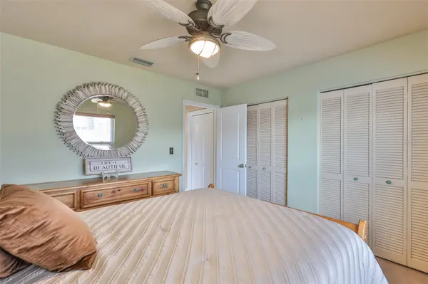 9275 133RD ST, Seminole, FL 33776