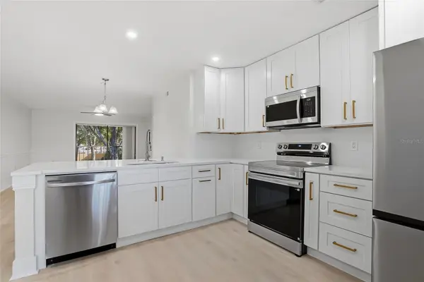 2682 SABAL SPRINGS CIR #204, Clearwater, FL 33761
