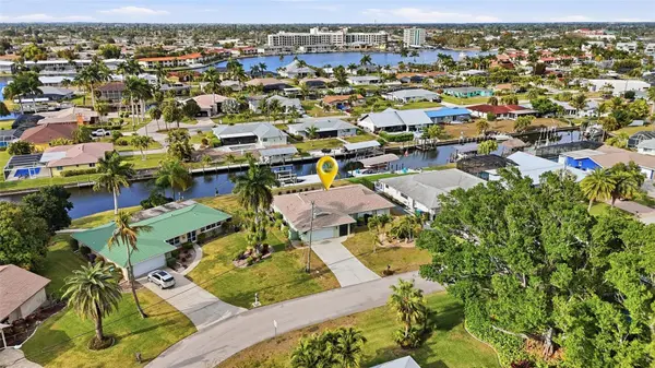 405 TOWER DR, Cape Coral, FL 33904