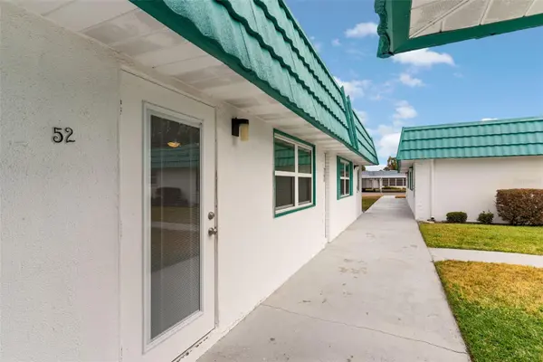205 KINGS BLVD #52, Sun City Center, FL 33573