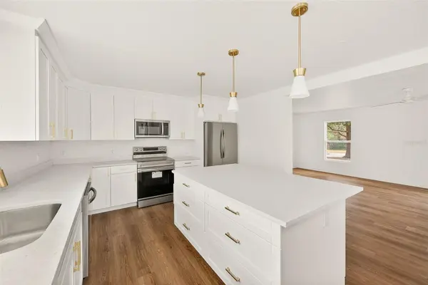 2171 BEECHER RD, Clearwater, FL 33763