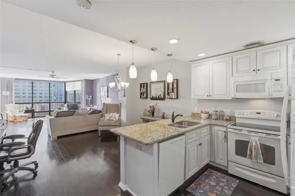 1 BEACH DR SE #1109, St Petersburg, FL 33701