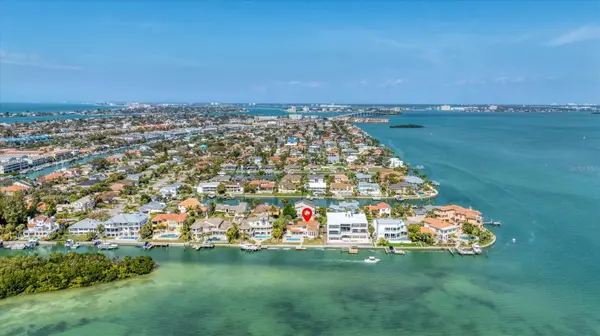 120 SANDS POINT DR, Tierra Verde, FL 33715