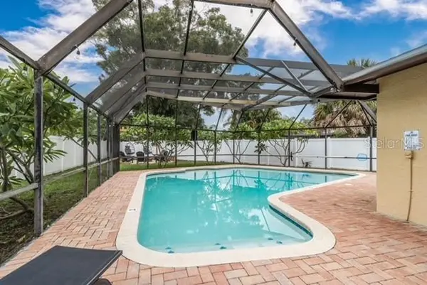 9605 129TH AVE, Largo, FL 33773