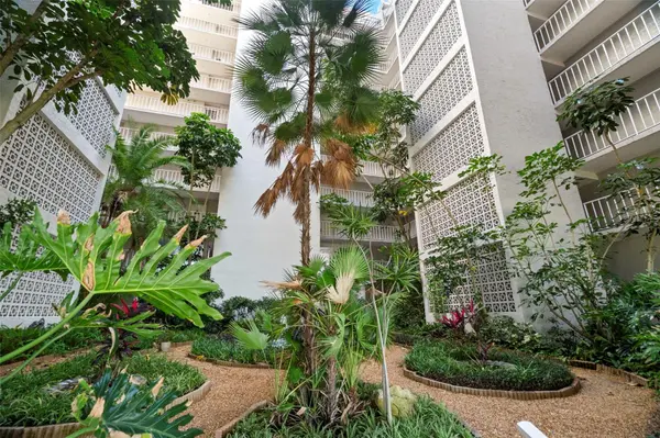 500 N OSCEOLA AVE #406, Clearwater, FL 33755