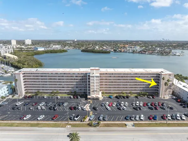 1847 SHORE DR S #419, South Pasadena, FL 33707