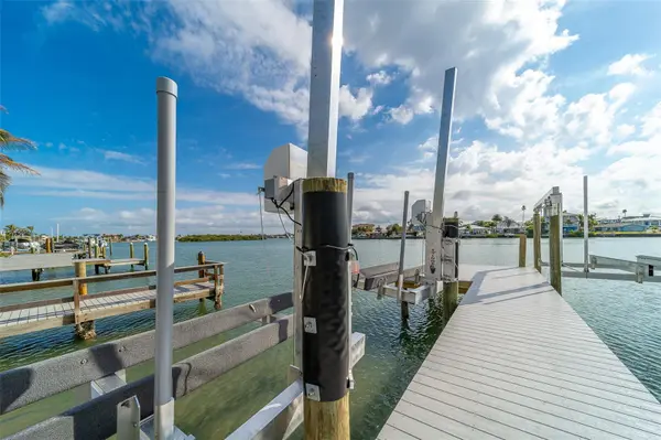 1217 BAY SHORE BLVD, Indian Rocks Beach, FL 33785