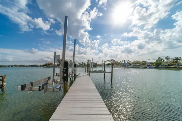 1217 BAY SHORE BLVD, Indian Rocks Beach, FL 33785