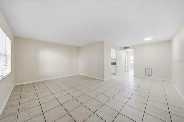 4335 AEGEAN DR #144A, Tampa, FL 33611