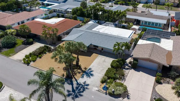 290 1ST ST W, Tierra Verde, FL 33715