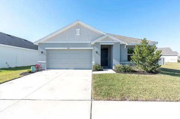 5943 WANDERING WILLOW DR, Wesley Chapel, FL 33545