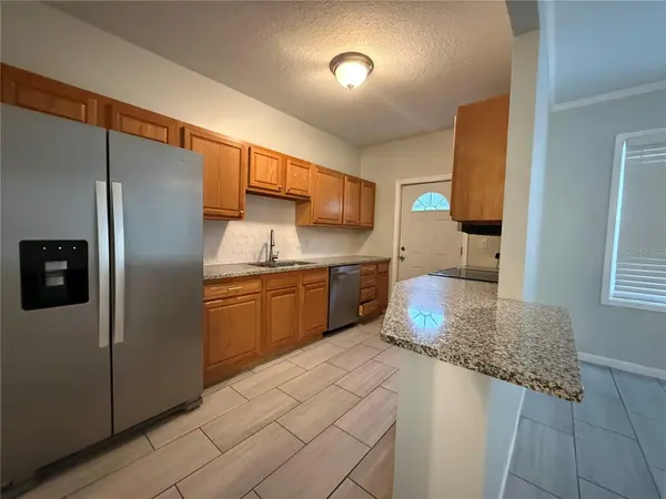 325 W JEAN ST, Tampa, FL 33604
