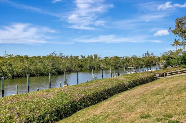8734 54TH AVE W #8734, Bradenton, FL 34210