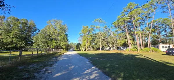 7784 W TWIN CANAL LN, Homosassa, FL 34448