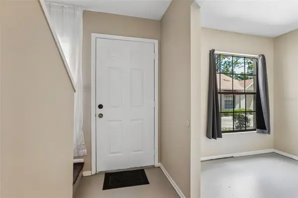 8419 LAURELON PL, Temple Terrace, FL 33637