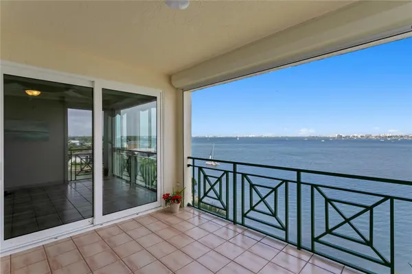 4717 DOLPHIN CAY LN S #507, St Petersburg, FL 33711