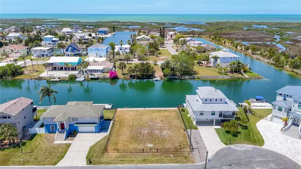 3377 OLEANDER DR, Hernando Beach, FL 34607