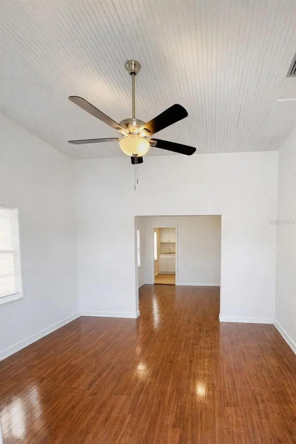 2507 ARMENIA, Tampa, FL 33607