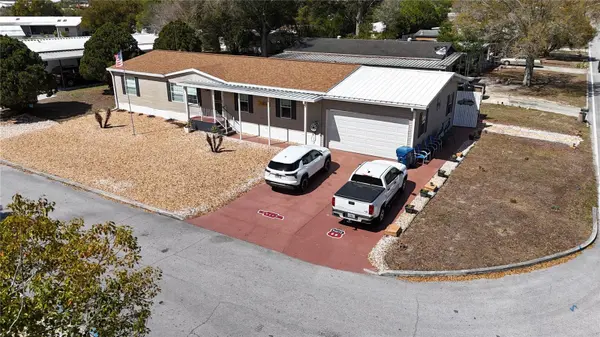 8144 WEATHERFORD AVE, Brooksville, FL 34613