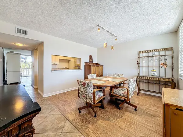 7401 BAY ISLAND DR S #232, South Pasadena, FL 33707
