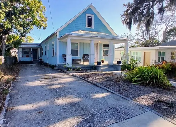 542 DIVISION ST, Tarpon Springs, FL 34689