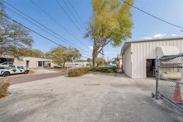 1060 HARBOR LAKE DR, Safety Harbor, FL 34695