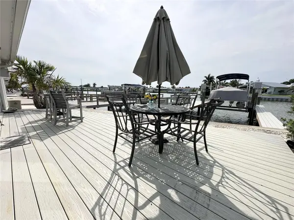403 BOCA CIEGA POINT BLVD N, St Petersburg, FL 33708