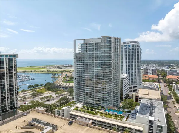 175 1ST ST S #1006, St Petersburg, FL 33701