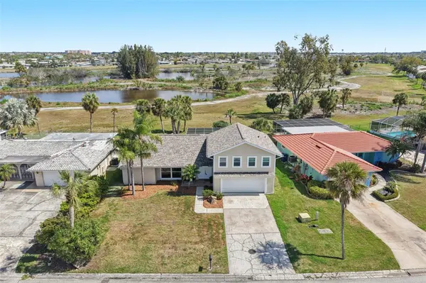 3855 TOPSAIL TRL, New Port Richey, FL 34652