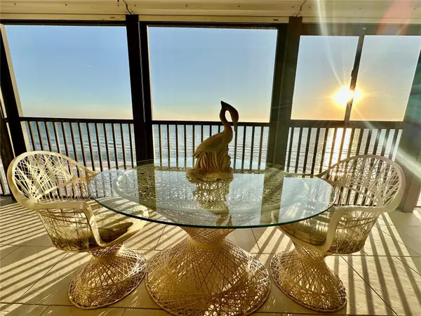 15462 GULF BLVD #501, Madeira Beach, FL 33708