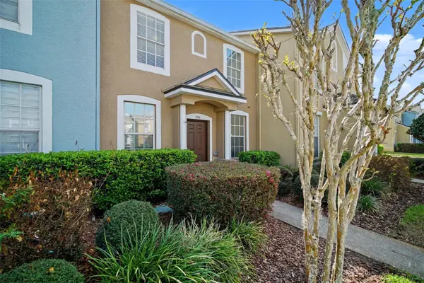 1246 CHARLESWORTH DR, Wesley Chapel, FL 33543