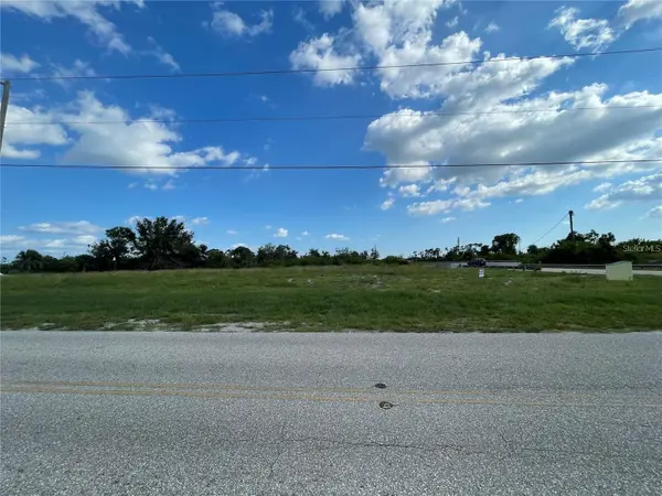 12743 FORESMAN BLVD, Port Charlotte, FL 33981