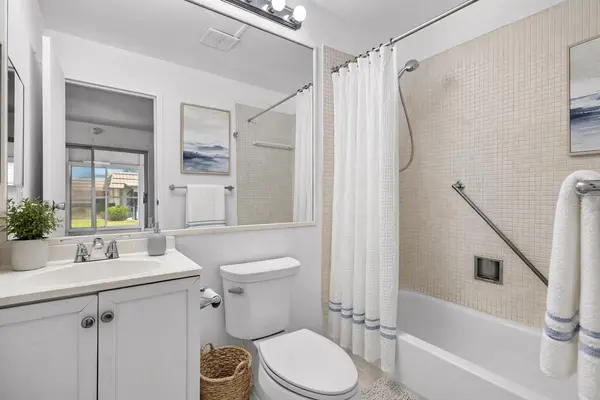 1801 BEDFORD LN #27, Sun City Center, FL 33573