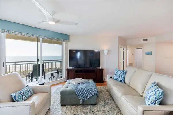 1180 GULF BLVD #1105, Clearwater, FL 33767