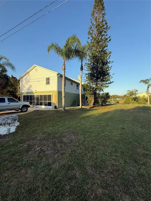 3338 FERNLEAF DR, Hernando Beach, FL 34607