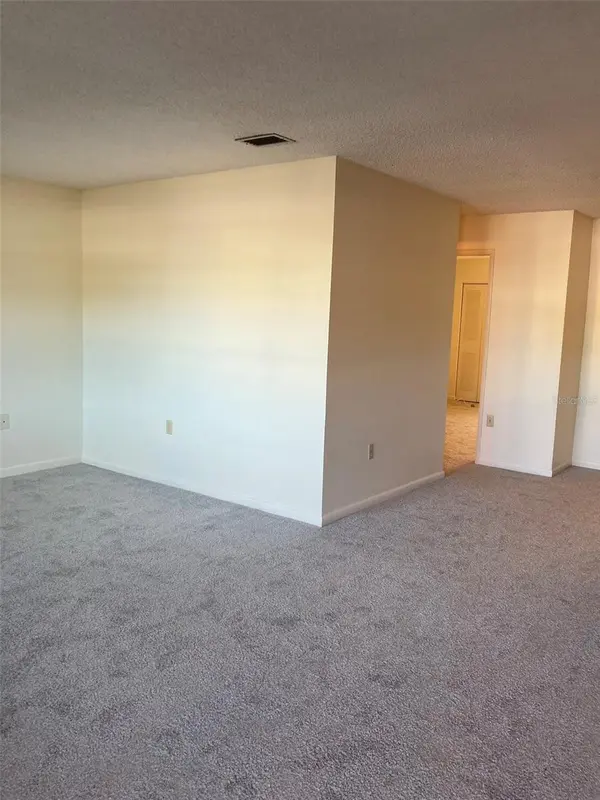 5750 80TH ST N #C202, St Petersburg, FL 33709