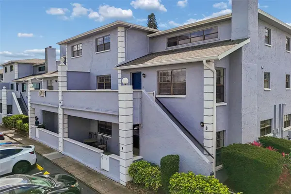 5756 CALAIS BLVD N #8, St Petersburg, FL 33714