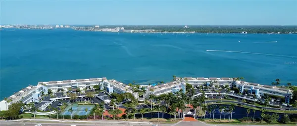 5155 ISLA KEY BLVD S #301, St Petersburg, FL 33715