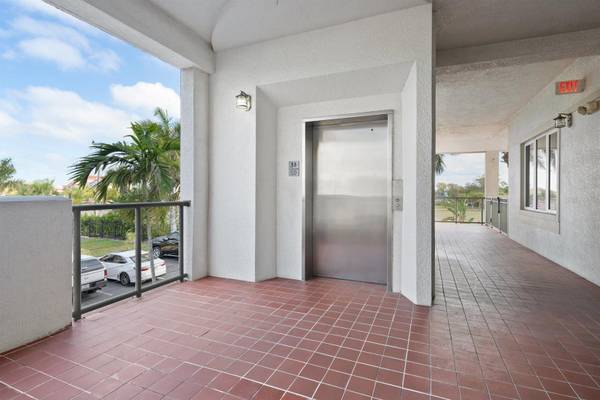 1030 BELLASOL WAY #3201, Apollo Beach, FL 33572
