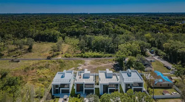 110 SKYTRAIL, Tampa, FL 33625