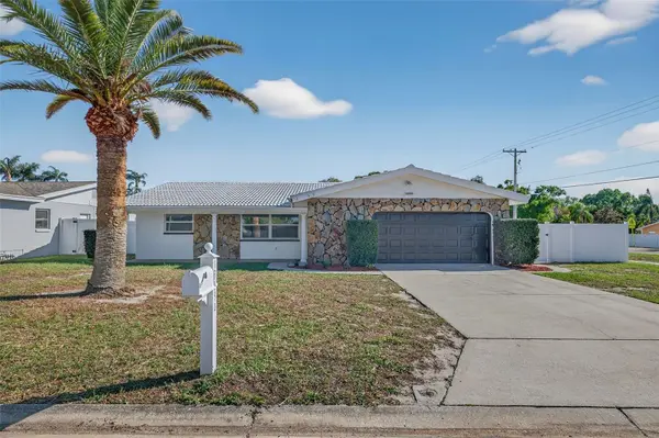 13690 87TH PL N, Seminole, FL 33776