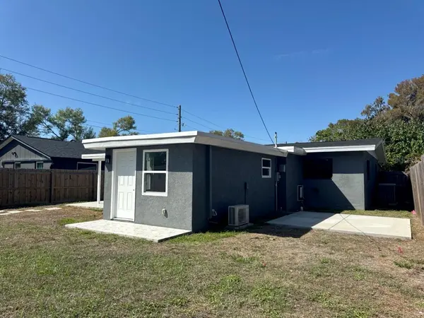 5520 20TH AVE S, Gulfport, FL 33707