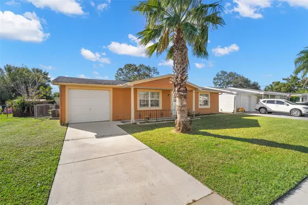 4642 EASTWOOD LN, Holiday, FL 34690