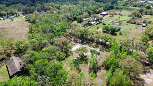 2015 W SOCRUM LOOP RD, Lakeland, FL 33810