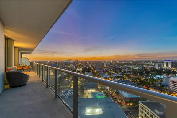 400 CENTRAL AVE #2102, St Petersburg, FL 33701