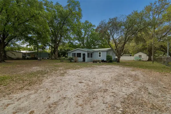 4505 ESTATE DR, Plant City, FL 33567