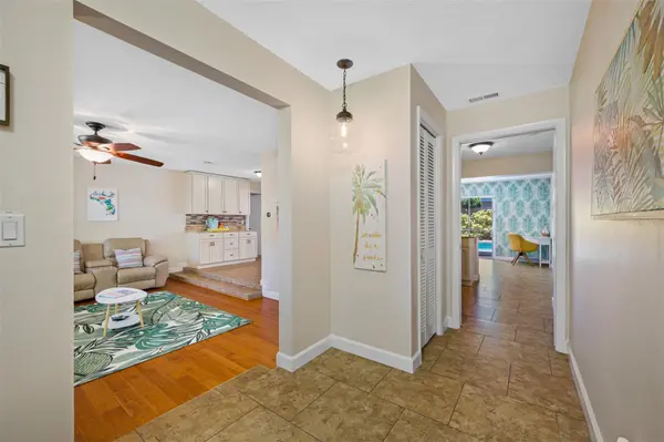 3749 MCKAY CREEK DR, Largo, FL 33770