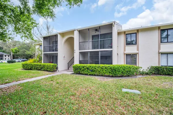 1400 PINE GLEN LN #D2, Tarpon Springs, FL 34688